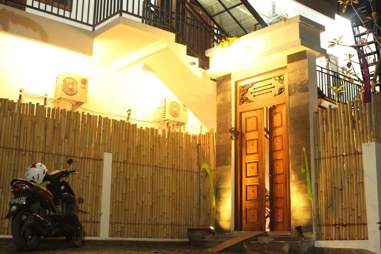 The Wayang Homestay Yogyakarta Exterior photo