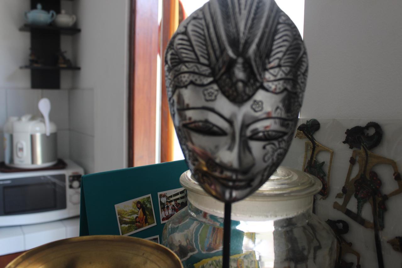 The Wayang Homestay Yogyakarta Exterior photo